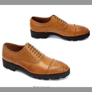 Fluevog Gateway Angels Brandenburg classic lace-up with brogue details EUC